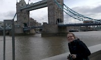 Julča u Tower Bridge | Exkurze do Londýna