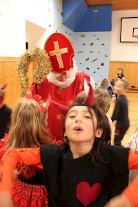 Čertovsko-andělský rej ve školní družině