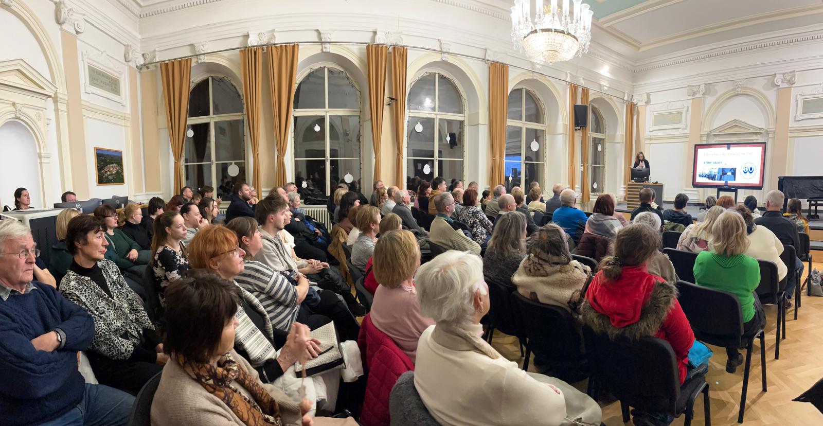 Škola Na Ostrově v období protektorátu