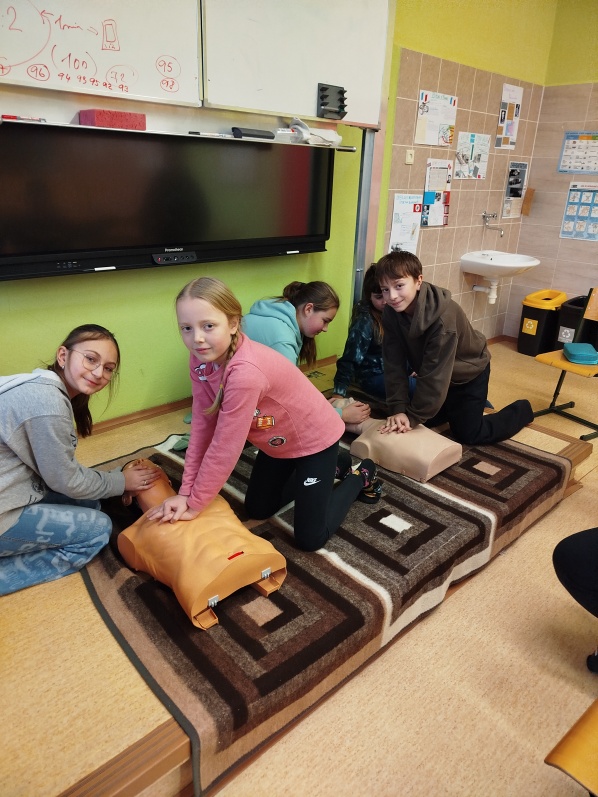 Zdravoťáček se zdokonaluje v resuscitaci