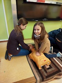 Zdravoťáček se zdokonaluje v resuscitaci