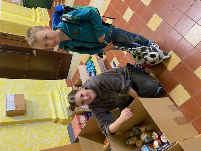 Máme za sebou jarní sbírku potravin pro Potravinovou banku